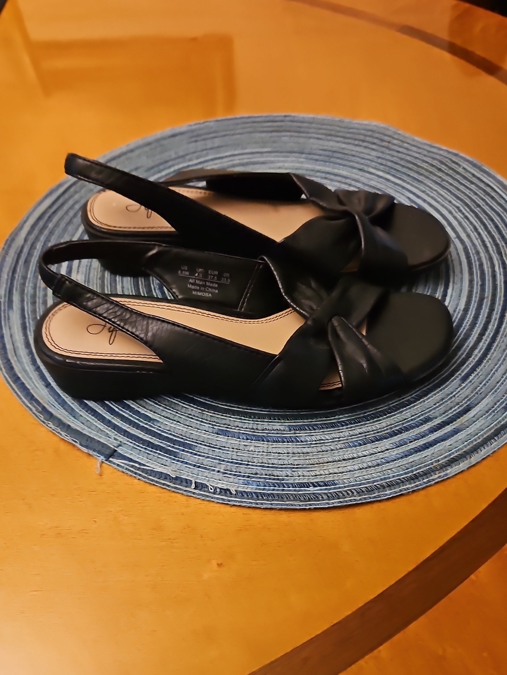 Life Stride Black Knotted Slingback Sandals